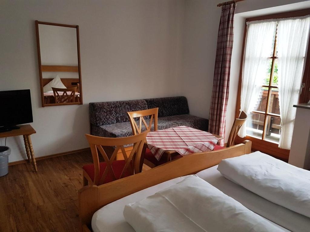 Gasthof Altes Forsthaus 拉姆绍 外观 照片